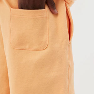 Shorts de créateur sérigraphiés de haute qualité pour hommes, vente en gros de pantalons de sport décontractés à motifs solides pour la rue - Product Image 4