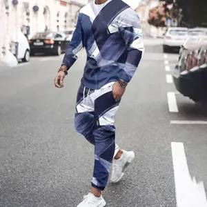 Elegante chándal de invierno de dos piezas para hombres con joggers holgados de ajuste relajado y chaqueta acogedora, perfecto para ropa de calle - Product Image 4