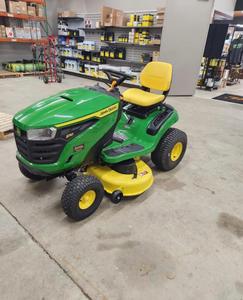 Tondeuse à gazon commerciale entièrement fonctionnelle pour John Deere X950R. - Product Image 2