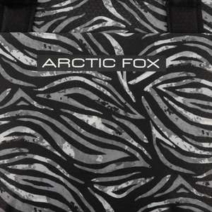 Bolso tote Arctic Fox Feral para ordenador portátil para mujer (Negro) - Product Image 4