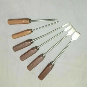 Cincel Óseo Profesional para Cirugía Médica, Ortopédica, Dental y Veterinaria, Fabricado en Acero Inoxidable con Filo Afilado - Product Image 2