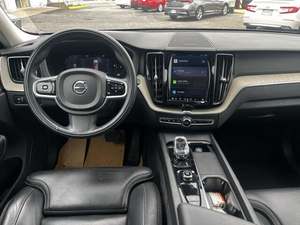 V-o-l-v-o X-C-60 B6 Inscription AWD 2022, Caja de Cambios Automática, Sin Accidentes, con Bajo Kilometraje, Precio Accesible, Listo para Envío - Product Image 5