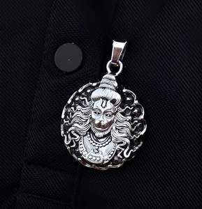 สร้อยคอเงิน3D หมองคล้ำพร้อมโซ่สแตนเลสจี้หัวแกะเครื่องประดับฮิปฮอปสำหรับผู้ชายของขวัญแนวฮิปฮอปแบบลำลองตามสั่ง - Product Image 2