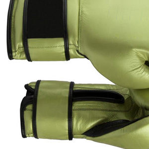 Guantes de boxeo de cuero de 12oz personalizados con estilo para MMA y entrenamiento físico Equipo de kickboxing duradero a la venta - Product Image 3
