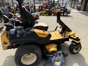 Tondeuse autoportée à rayon de braquage zéro Cub Cadet Tank SZ54 2018, 27 CV, plateau de coupe commercial fabriqué de 54 pouces, tondeuse professionnelle à vendre - Product Image 2