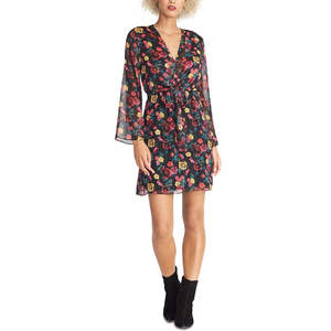 Vestido de Mujer Rachel Roy con Cintura Anudada y Estampado Floral, Talla Grande, Color Negro, Elegante, Tela de Chifón Translúcida, para Fiestas y Eventos Diurnos - Product Image 1