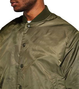 Veste universitaire en satin pour homme de haute qualité, veste bomber pour homme, col en satin, veste bomber de baseball d'hiver, veste de baseball en satin vierge pour senior - Product Image 3