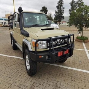 Sin historial de accidentes, camioneta Toyota Land Cruisers usada, bastante usada, conducción a la izquierda y a la derecha, en stock, el mejor precio - Product Image 2