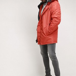 Prix de gros nouveau design 2025 personnalisé hommes mode hiver bouffant longue doudoune pour hommes - Product Image 3