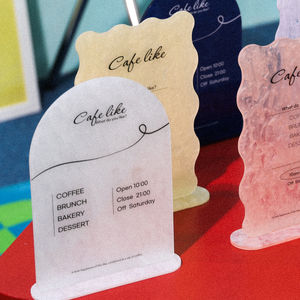 Expositor de Acrílico Personalizado con Perlas, Soporte de Exhibición con Logotipo Personalizado Brillante, Regalo Promocional de Escritorio de Plástico Reutilizable - Product Image 1