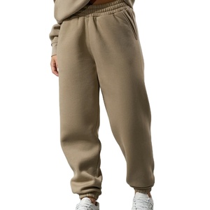 Ensemble de survêtement d'hiver personnalisé haut de gamme pour femme : sweat à capuche en polaire et pantalon de jogging avec poches, deux pièces, décontracté, pour la gym et le sport, 100% coton - Product Image 5