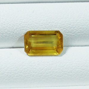 พลอยไพลินสีเหลืองธรรมชาติ 100% คุณภาพเยี่ยม ทรงเหลี่ยม ขนาด 2.02 กะรัต ผ่านการอบความร้อน เหมาะสำหรับทำแหวน หินประจำเดือนกันยายน - Product Image 2