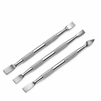 Ensemble de 3 pousse-cuticules en acier inoxydable, outil de préparation des ongles à double extrémité carrée et plate, kit professionnel de manucure et pédicure réutilisable