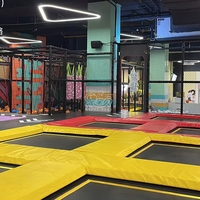 Terrain de jeux intérieur commercial américain de grande taille de 2000 m², équipement de sport, parcours d'obstacles Ninja Warrior, parc de trampolines pour enfants