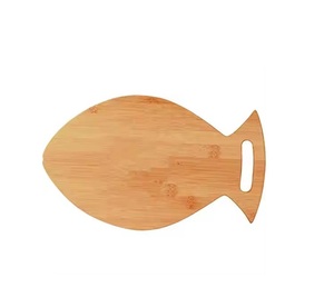 Tabla de Cortar Redonda de Madera Maciza y Mármol, Elegante y Sostenible, Apta para Lavavajillas, para Uso en la Cocina del Hogar - Product Image 6