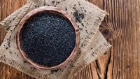 Fournisseur indien de sésame noir 100% naturel pour applications ayurvédiques, culinaires et industrielles, disponible à un prix abordable