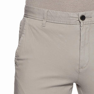 Nouveaux pantalons décontractés de couleur unie pour hommes, shorts de grande qualité OEM avec logo de taille personnalisée - Product Image 3