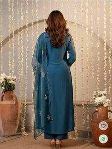 ชุดคุร์ตะปักลายขนเฟอร์เทียมแบบใหม่ พร้อมกางเกงและผ้าคลุมไหล่ สำหรับฤดูหนาว ฤดูร้อน ใส่ได้ทุกวัน ใส่ทำงาน ใส่ไปงานปาร์ตี้ หรือโอกาสพิเศษต่างๆ - Product Image 5