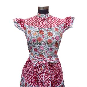 เดรสยาวลายดอกไม้ผ้าฝ้ายพิมพ์ลายดิจิทัล ดีไซน์สวยหรู เป็นมิตรต่อสิ่งแวดล้อม พร้อมเข็มขัดผ้าฝ้าย 100% ทรงเอไลน์ เหมาะสำหรับงานปาร์ตี้และใส่ไปเที่ยวชายหาด - Product Image 3