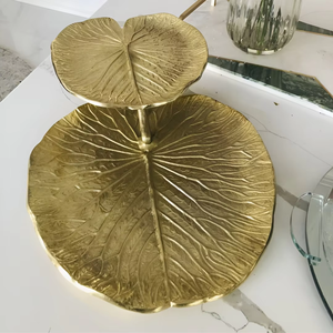 มาใหม่ถาดโลหะลายใบไม้สีทองสวยสุดมหัศจรรย์มีเสน่ห์เหนือกาลเวลาที่ผสมผสานเข้ากับทุกธีมได้อย่างลงตัว - Product Image 4