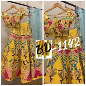 À la mode Broderie Paillettes Travail Cancan Toile Patta Bengalori Satin Soie Lavable Caractéristique Lehenga Choli Adultes Maman Sacs - Product Image 3