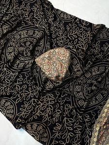 Nuevo AJRAKH Sari satén seda pura CREAP seda Sari tela PREMIUM CREAP SILK Sari peso 470 gramos - Product Image 2