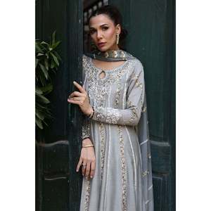 Ensemble de vêtements formels pour femmes en satin Rosa Kalidaar à manches longues, col rond et dupatta pour toutes les saisons - Product Image 5