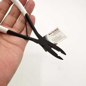 Pince d'extension de cheveux à la kératine incurvée en acier inoxydable avec poignée en silicone Logo personnalisé Outils d'extension de cheveux multifonctionnels noirs - Product Image 4