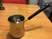 Pot à café en cuivre turc fabriqué à la main Design traditionnel 2025 avec poignée en laiton orné pour un brassage authentique et riche
