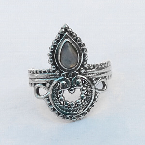 แหวนพลอยมูนสโตนสีเงินสเตอร์ลิงทำมือในอินเดียสำหรับสาวๆแต่งงานหรือปาร์ตี้วันเกิดสี925 - Product Image 4