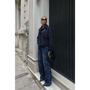 Chaqueta de Gamuza de Manga Larga Lolita 6115 Cálida y Elegante - Product Image 3