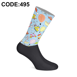 Chaussettes imprimées numériquement à 360°, fabriquées à Istanbul, Turquie, collection d'art par sublimation, design graphique vibrant, chaussettes de qualité supérieure - Product Image 1