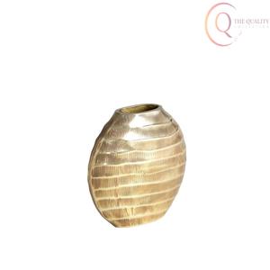 Vase décoratif de table en métal fait main élégant, léger et de haute qualité pour la maison et l'usage commercial, ajoutant une touche de sophistication - Product Image 2