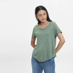 Camiseta de moda para mujer hecha con el mejor material Camiseta de mujer para venta en línea Camiseta de mujer - Product Image 3