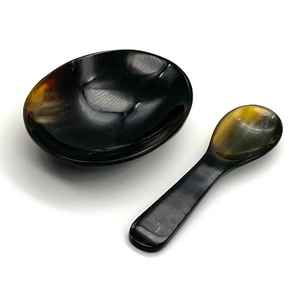 Cuillère en Corne Naturelle Vintage Antique Polie Miroir Cadeau Exclusif pour Hôtels et Collectionneurs Cuisine Décorative - Product Image 1