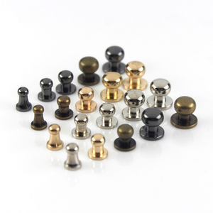 Remache de bola de cabeza redonda roscada Sam Brown para artesanía en cuero - Product Image 1