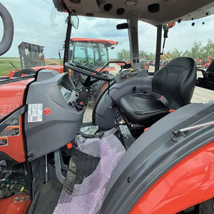 Tracteur à roues 4x4 MX6000HSTC 2025, état neuf, 85 CV avec attelage à 3 points, options 70 CV et 55 CV - Product Image 4