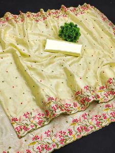 Sari de Chifón con Bordado Multihilo y Pedrería, 5.5 Metros de Largo, Combinación de Colores Impresionante para Ropa India y Pakistaní - Product Image 6