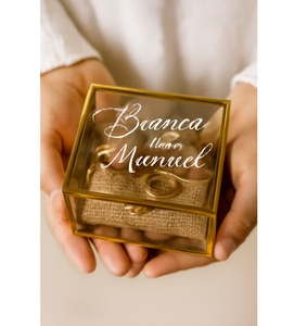 การออกแบบกล่องเครื่องประดับแก้วสีทองสะท้อนให้เห็นถึงความมุ่งมั่นในการออกแบบความเป็นเลิศทำให้เหมาะสำหรับบ้านเครื่องประดับ - Product Image 5