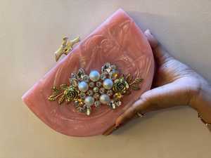 Resina acrílica hecha a mano de moda diseñador perla y diamantes de imitación señora Vintage boda fiesta aniversario chapado en oro sólido completo - Product Image 6