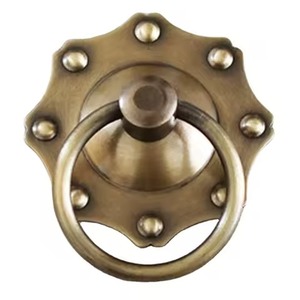 Heurtoir de porte en laiton de style vintage fait à la main Heurtoir de porte fini rustique haute vente Top qualité élégant pour la maison hôtel villas - Product Image 1