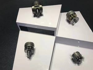 SK200-1/3/<span class=keywords><strong>6</strong></span> SK220-2/3 SK250-8 <span class=keywords><strong>sk320</strong></span> उत्खनन यात्रा मोटर हाइड्रोलिक पार्ट्स मरम्मत किट वाल्व - Product Image 6