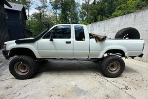 Gran Oferta: Pick-up Delux V.6 Power de 1993 - Product Image 5