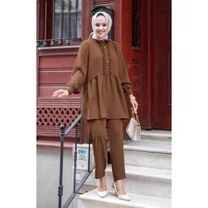 ชุดฮิญาบด้านหน้าแต่งระบายสีน้ำตาล2ชิ้นผ้ามีลวดลายตกแต่ง - Product Image 3