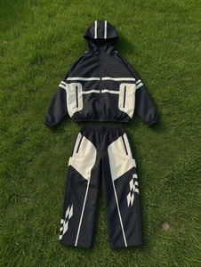 Ensemble de survêtement pour homme de qualité supérieure, tissu doux et respirant, vêtements de sport pour la salle de sport, la course à pied, style décontracté confortable, coupe moderne, coutures durables - Product Image 4