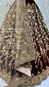 Lourd beau velours de créateur à la demande avec broderie de paillettes Lehenga Choli - Product Image 6
