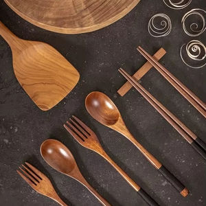 Juego de vajilla de bambú sostenible personalizable, colección de utensilios de madera natural para uso en la cocina, venta al por mayor - Product Image 1