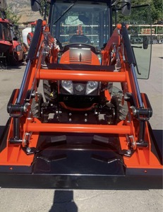 Chargeur de tracteur Bad Boyy 4035CH disponible pour les travaux agricoles, conception robuste, meilleures performances sur terrain accidenté, construction solide. - Product Image 5