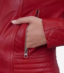 แจ็กเก็ตหนังผู้หญิงแบบลำลองปรับแต่งได้แจ็คเก็ตบอมเบอร์สีแดงธรรมดาสำหรับฤดูหนาว - Product Image 5