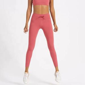Mallas de compresión deportivas de cintura alta personalizadas 2025, pantalones de Yoga para gimnasio y Fitness Súper suaves y ligeros, diseño informal sin costuras sólido - Product Image 5